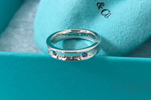 蒂芙尼银镶嵌蓝宝石窄型戒指