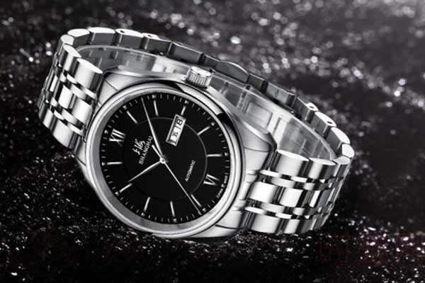 上海双历黑盘钢带手表