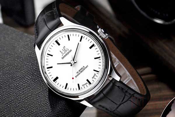 上海经典款白盘皮带手表