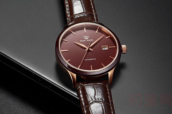 天王昆仑系列皮带咖啡色机械手表