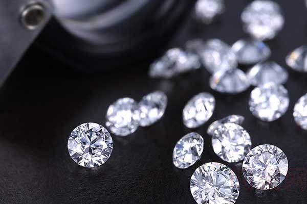 gia钻石价格可以去哪里进行查询